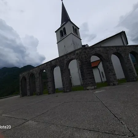 Apartma Mulino 코바리드